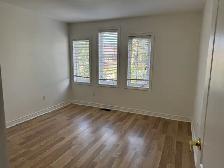 (For Rent) Beautiful Semi-Detached 3B/3Br, Great for Families - Photo 3