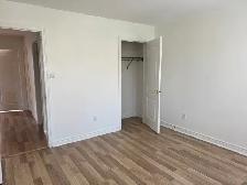 (For Rent) Beautiful Semi-Detached 3B/3Br, Great for Families - Photo 4