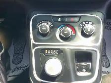 2016 Chrysler 200 WITH ONLY 96000 KM !! - Photo 12