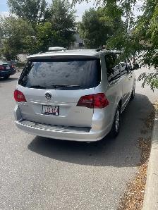 2009 Volkswagen Routan SE  /  ONLY 159,000 KMS  /  1 OWNER - Photo 4