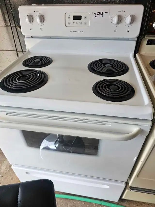 frigdeair stove 30 ' sale