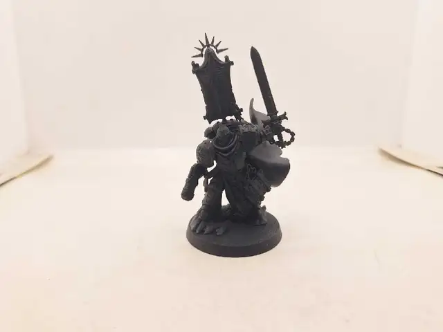 Warhammer 40k Primed Black Marshall Black Templar