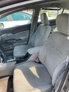 2012 Honda Civic - $7,599.00 (174,000km) - Photo 5