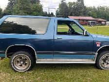 1987 GMC JImmy 2wd 132000 OG kms - Photo 2