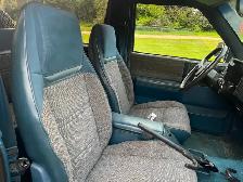 1987 GMC JImmy 2wd 132000 OG kms - Photo 8