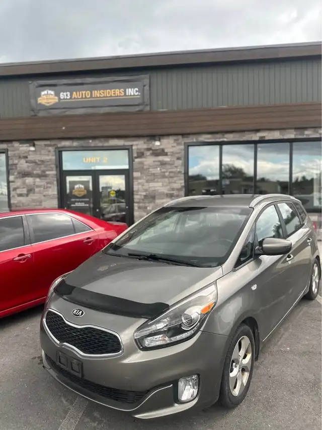 2014 Kia Rondo