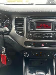 2014 Kia Rondo - Photo 8