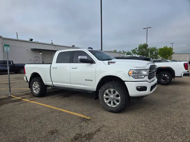 2022 Ram Laramie 2500