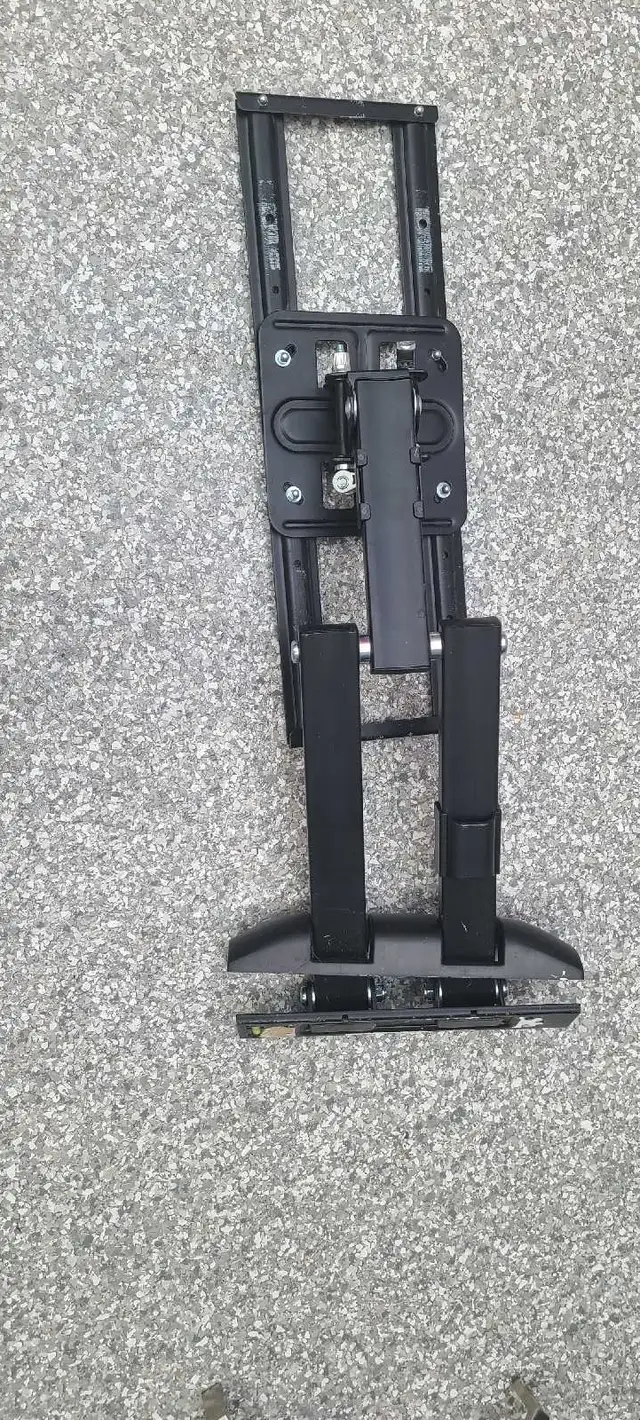 TV mount