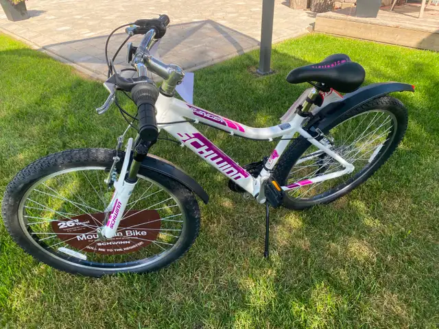 Brand new Women's Schwinn Ranger Mountain Bike with Fenders