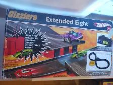Hot Wheels Sizzlers Extended Eight
