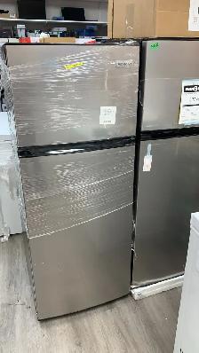 Frigidaire 7.5 Cu Ft Top-Freezer Fridge - Photo 3