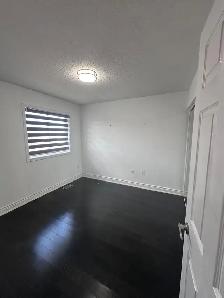 4-Bedroom, 2.5-Bathroom Home for Rent in Scarborough - Photo 7