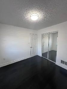 4-Bedroom, 2.5-Bathroom Home for Rent in Scarborough - Photo 16