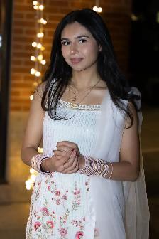 photographer - Photo 3