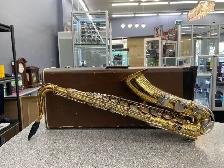 Vito Tenor Saxophone - Photo 4