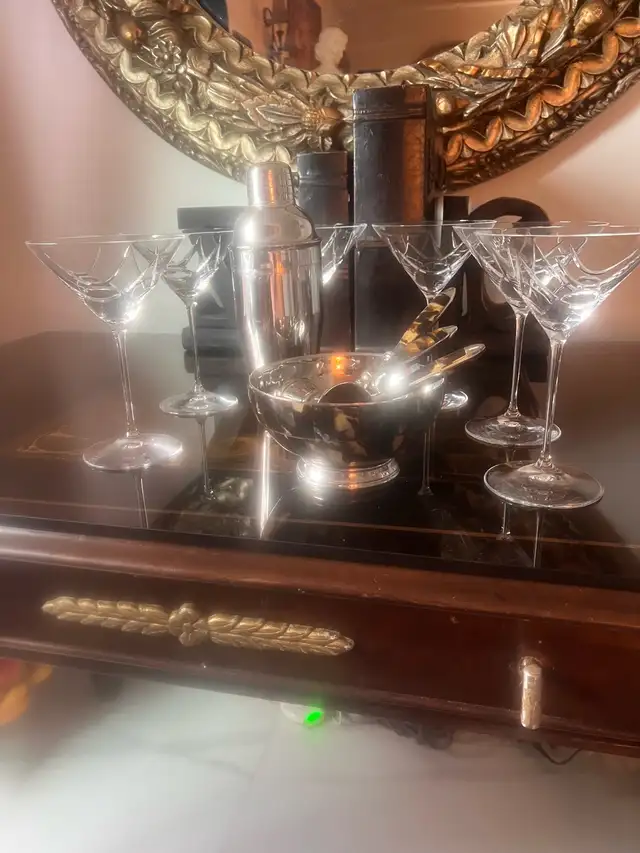 nine piece hand, blonde crystal martini glasses from Germany
