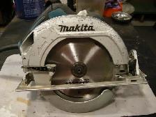 Makita Circular Saw – 7 ¼".
