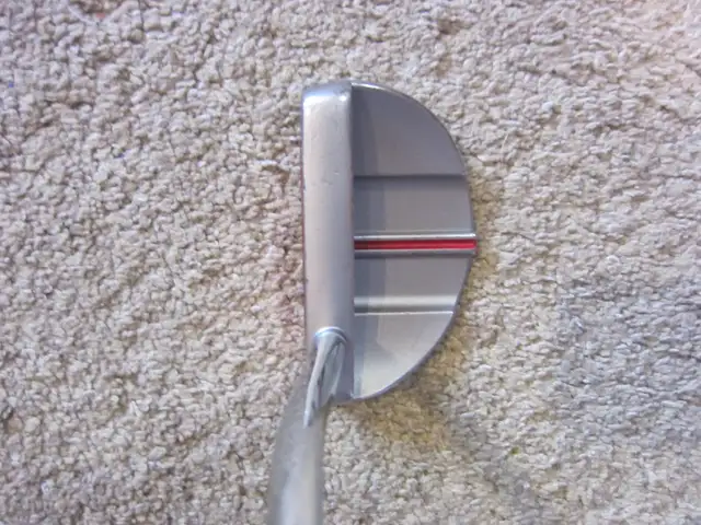 GET 3 LIKE NEW TOP QUALITY RH 34' PUTTERS FOR $350