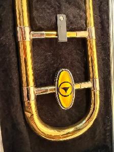 FS: Holton TR602 USA Student Trombone – Smooth Slide Mouthpiece - Photo 2