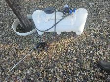 12v Weed Sprayer - Photo 2