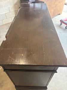 Free delivery used Vintage Oak Sideboard Buffet - Photo 4