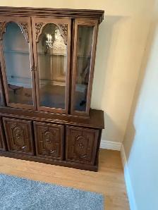 Free delivery used Wooden China Cabinet - Photo 3