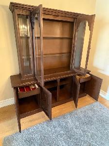 Free delivery used Wooden China Cabinet - Photo 7