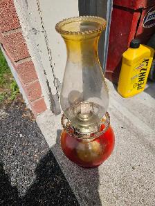 Vintage Eagle Risdon Amberina Glass Oil Lamp w/clear Chimney 14.