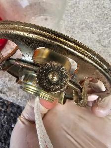 Vintage Eagle Risdon Amberina Glass Oil Lamp w/clear Chimney 14. - Photo 4