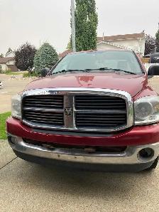 Dodge Ram Pickup - Photo 3