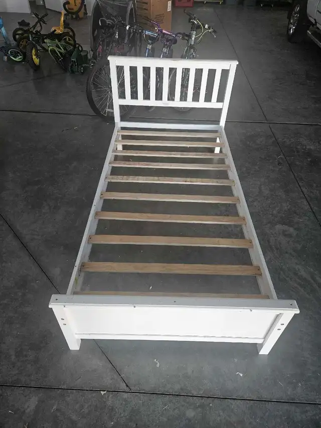 Twin bed frame