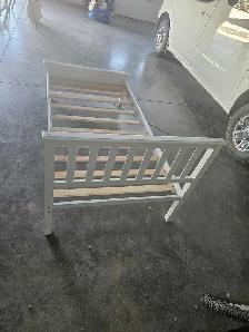 Twin bed frame - Photo 4