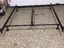 METAL BED FRAME