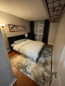 1 BDRM condo, with parking, underground subway access North York - Photo 4