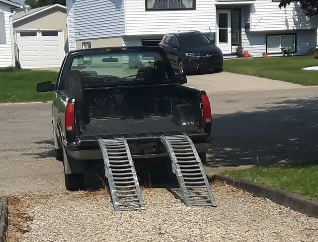 Folding Loading Ramps