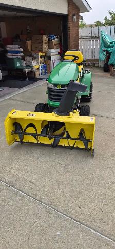 John Deere with Snowblower - Photo 2
