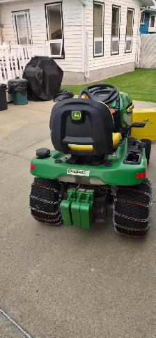 John Deere with Snowblower - Photo 3