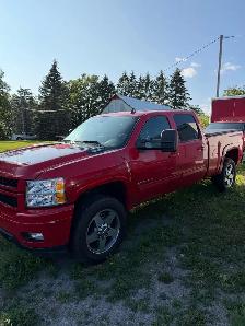 2011 Chevrolet Duramax 2500HD LTZ - Photo 2