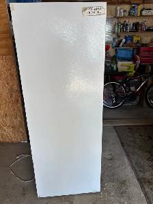 upright Freezer 16.9 cu ft for sale