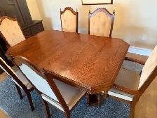 Free delivery used Wooden Dining Table with 6 Chairs - Photo 6