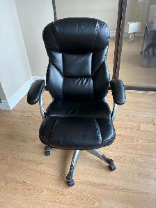 Free delivery used Black Faux Leather Office Chair - Photo 3