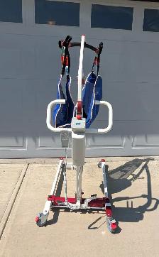 Protekt PL400FF Patient Lift - Foldable/400 lbs. Weight Capacity - Photo 4