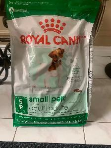 Royal Canin dog kibble (small dog)
