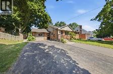 3 Bedroom Main-Floor House for Rent – 80 Jackson Avenue, - Photo 2