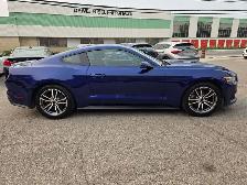 2015 Ford Mustang EcoBoost Premium - Photo 8
