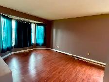 Falconridge full house 4 bedroom, 2 bathroom $2050 / m   ut - Photo 3
