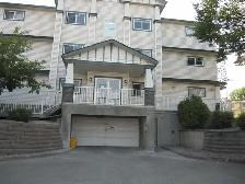 two bed room condo for rent