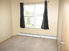 two bed room condo for rent - Photo 7