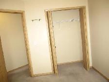 two bed room condo for rent - Photo 8